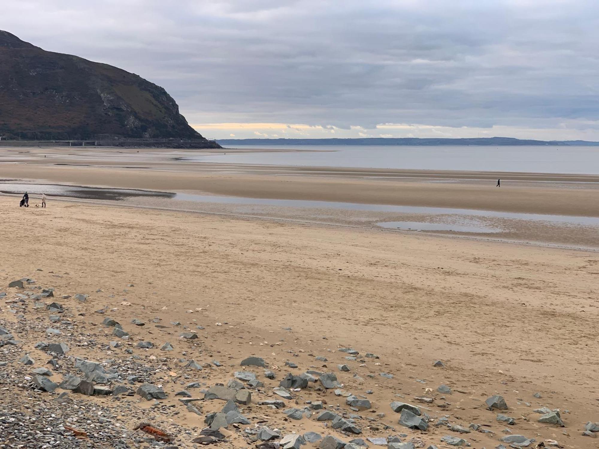 3 Bedroom Deganwy Sea View Beach House Ll31 Exteriér fotografie
